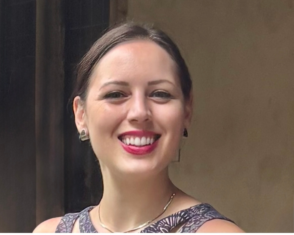 Stephanie Thoma | Networking for Introverts - Speaking Up to Stand Out